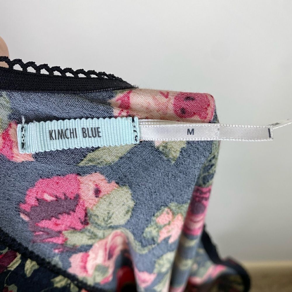 Kimchi Blue Urban Outfitters Black & Pink Floral Lace Trim Skirt - Picture 5 of 6